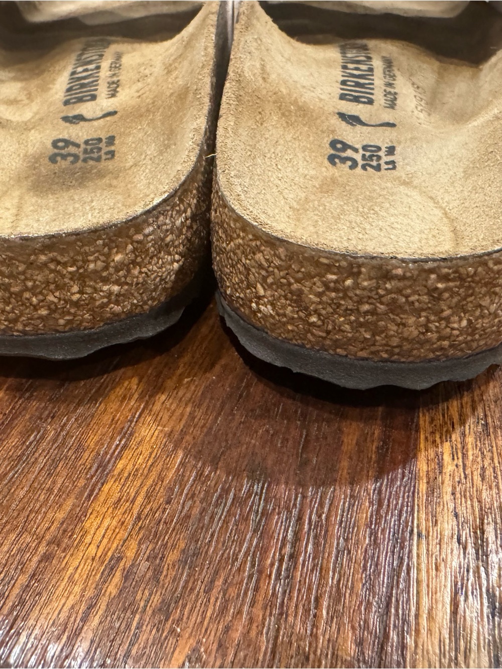 Birkenstock Madrid BIG BUCKLE Women's Sandal in Light Beige w/ Gold - worn ONCE! - Picture 8 of 9